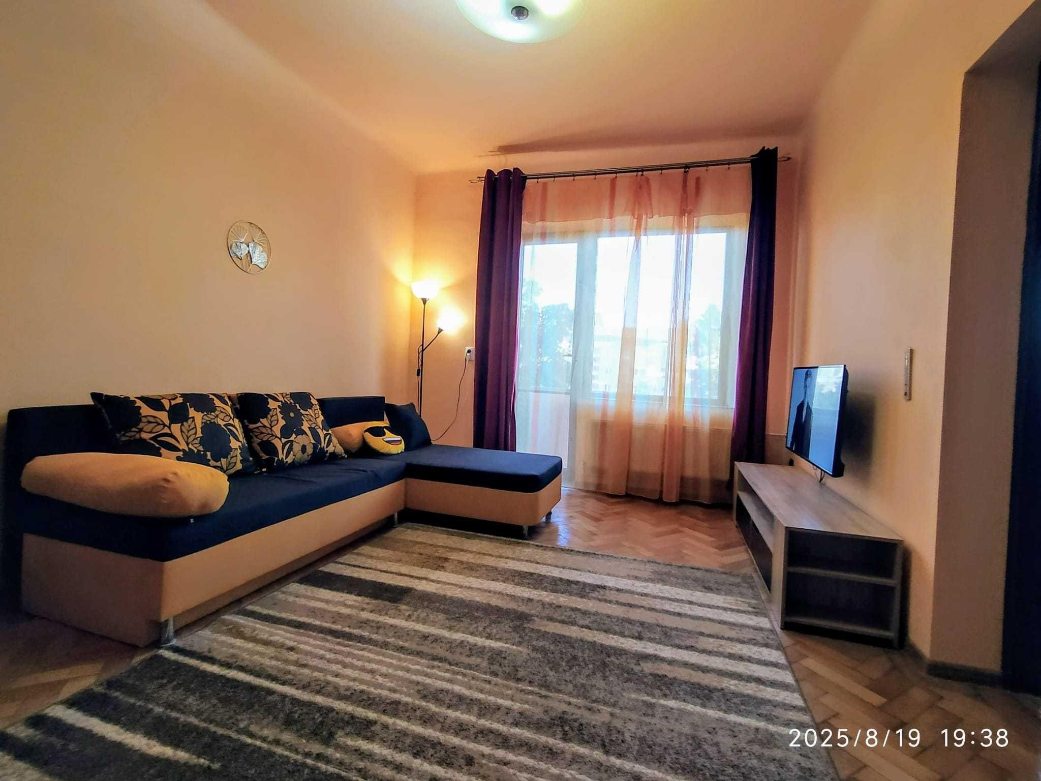 Ofer chirie apartament 2 camere Oradea zona Cantemir