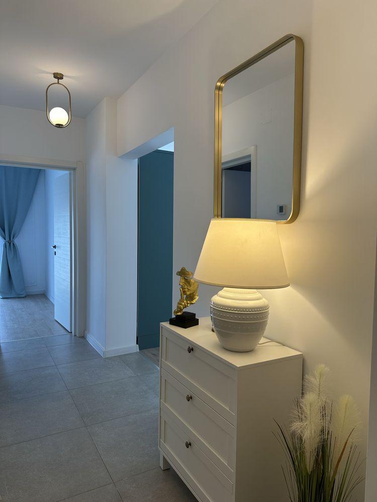 Închiriez apartament 3 camere Prima Arena