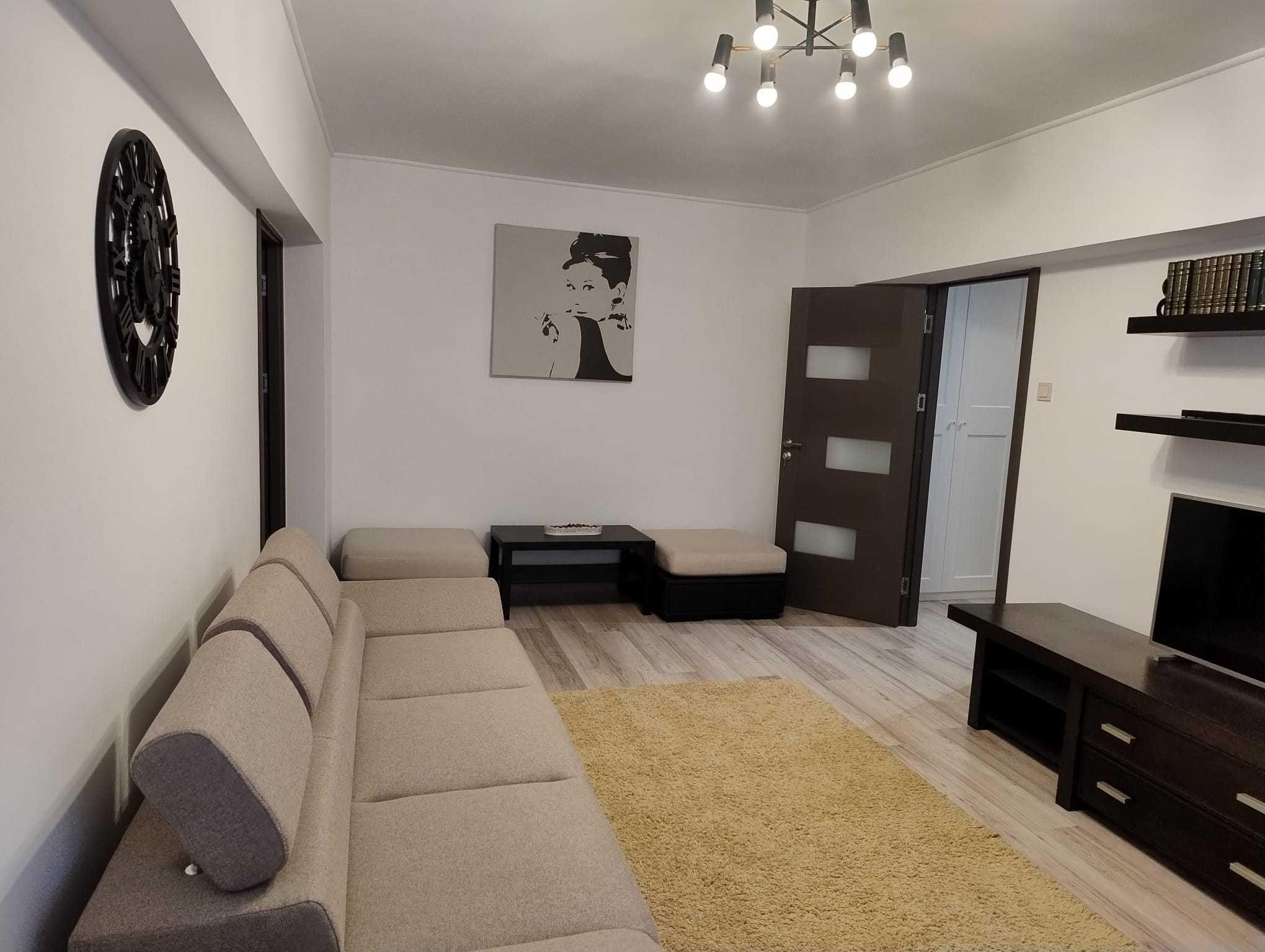 Apartament modern de închiriat - 3 camere, zona Lacul Tei, sector 2
