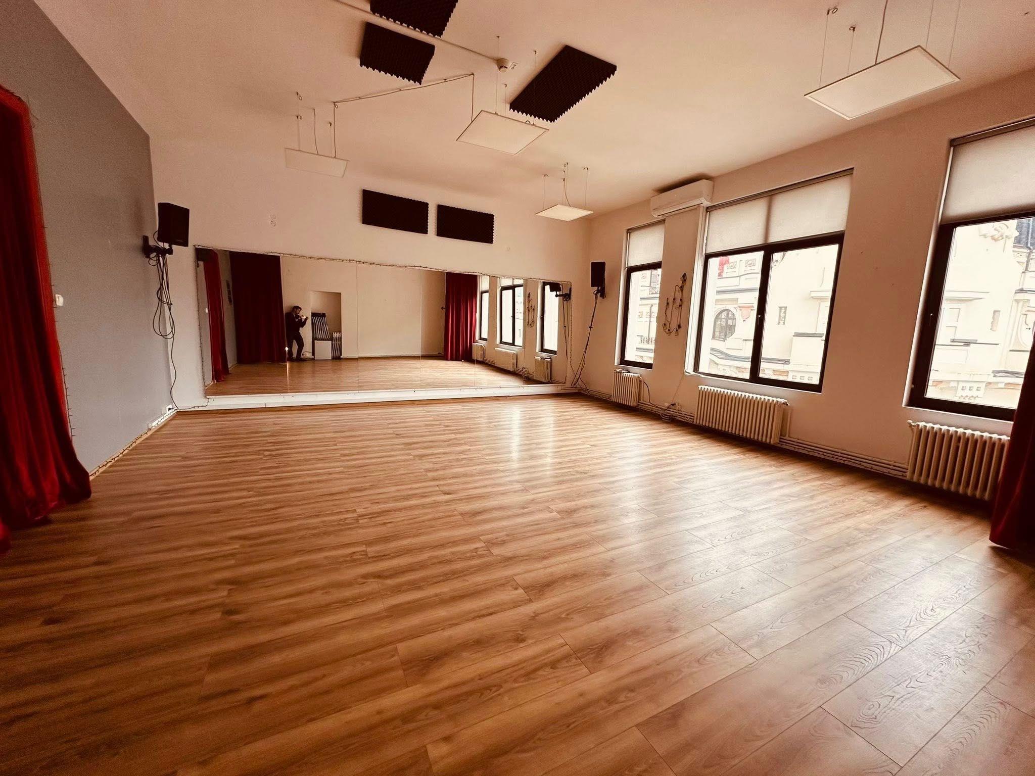 Studio premium 50 mp Universitate / Cișmigiu / Brezoianu - dans, teatru, repetitii, yoga, workshopuri - imagine 1