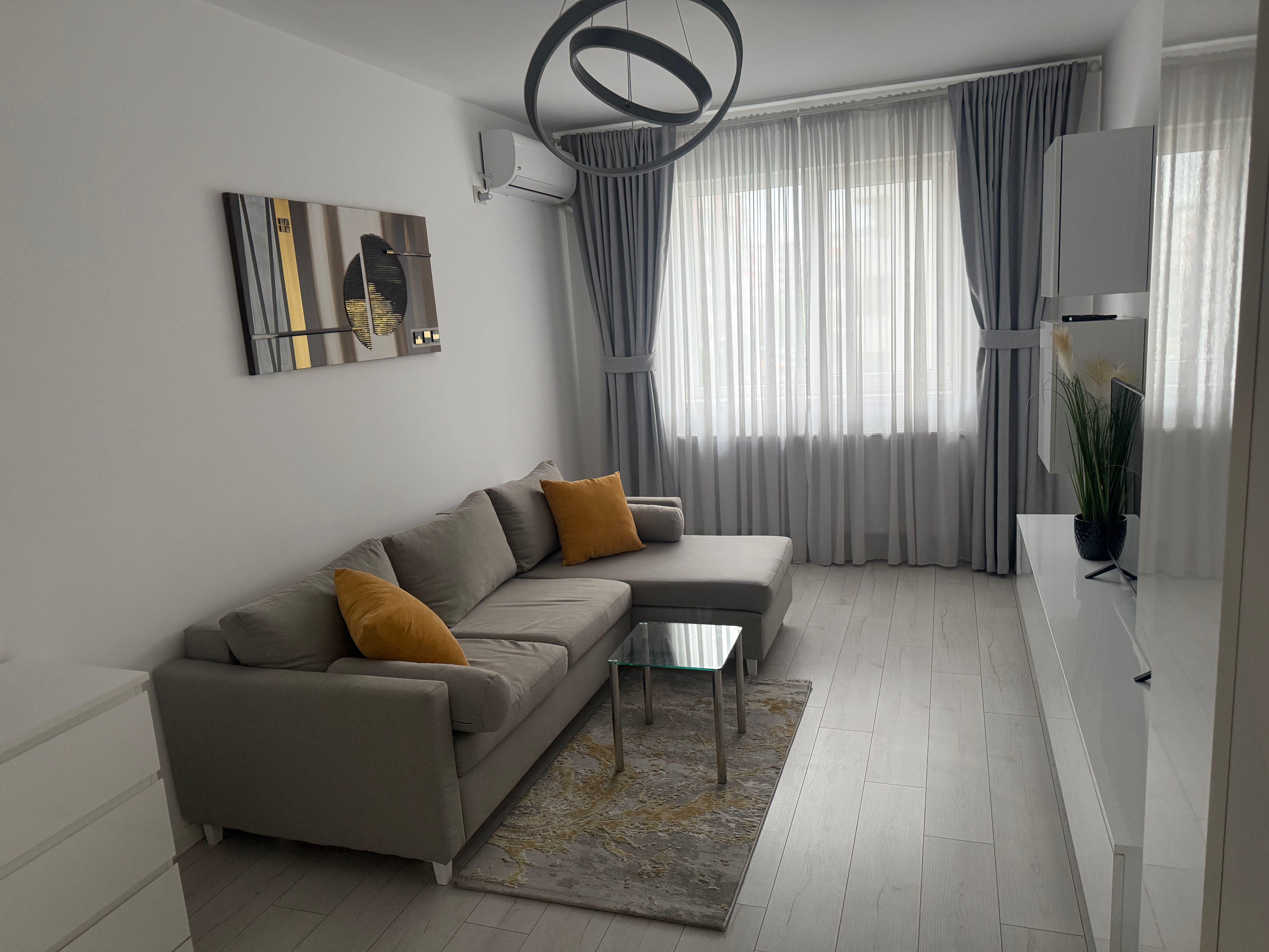 Apartament 2 camere (65mp)de inchiriat, 12 min metrou