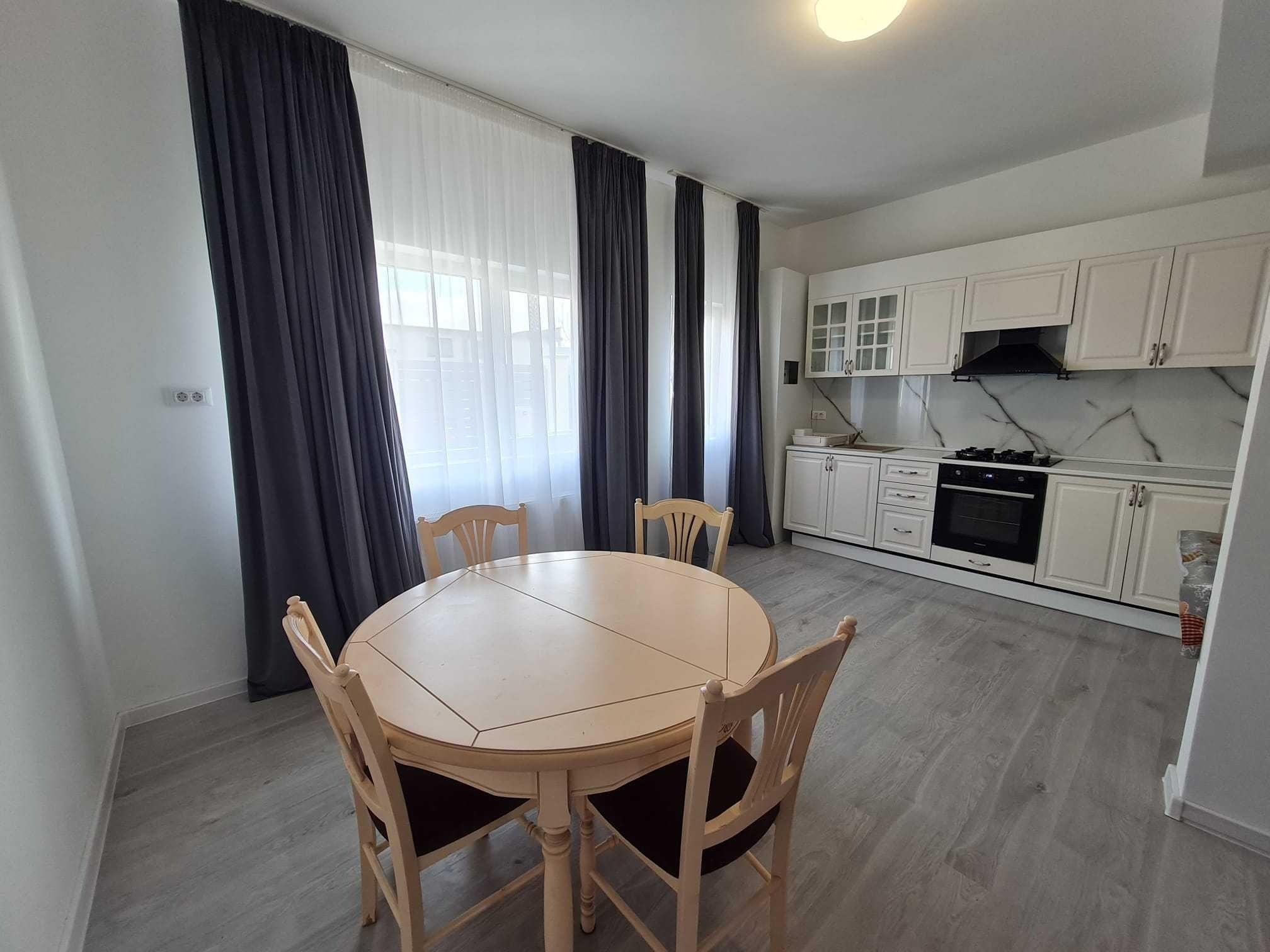 Proprietar- Vila cu  4 camere,curte 250 mp,zona Craitei-Domnesti - imagine 1