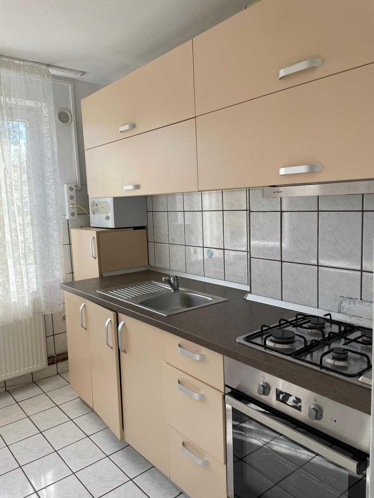 Apartament de inchiriat