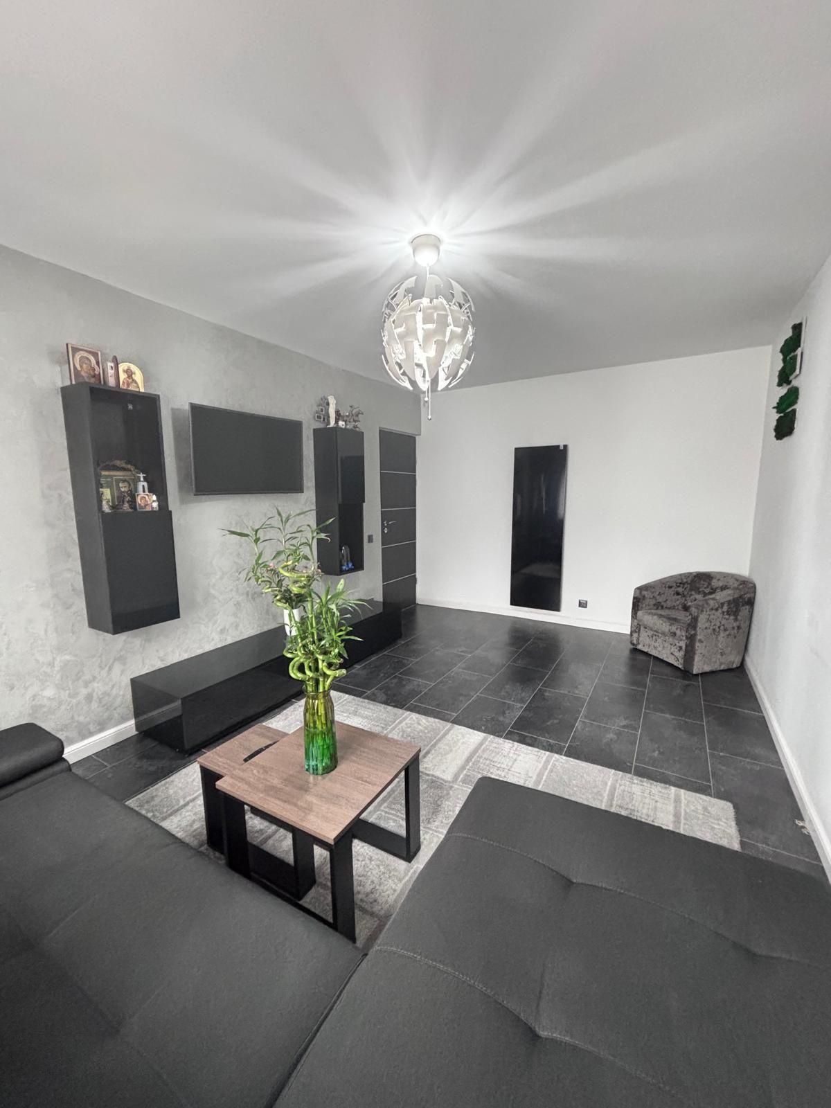 Apartament Bloc 133  ,  Strada Matei Basarab