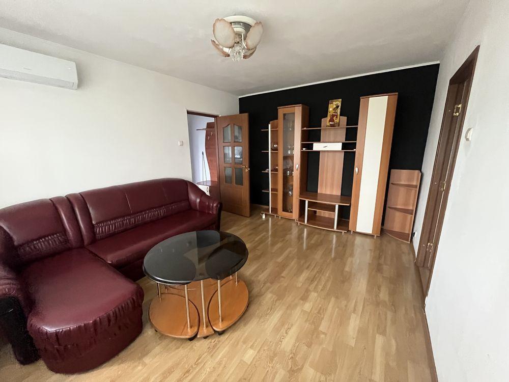 Inchiriere apartament podu ros
