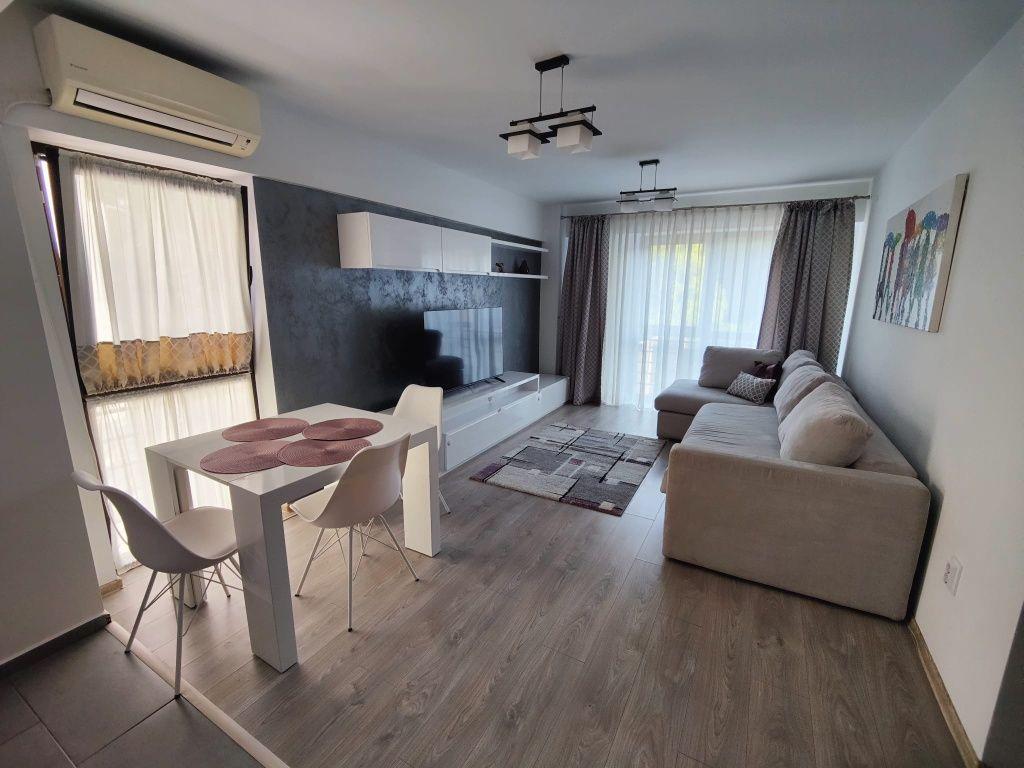 Inchiriez apartament cu 3 camere, Str Salciilor, Nicolina, Iasi - imagine 1