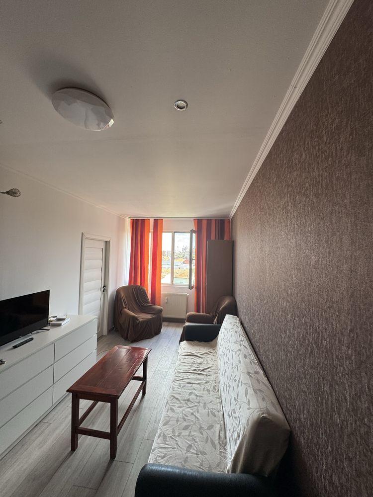 inchiriez apartament zona uta