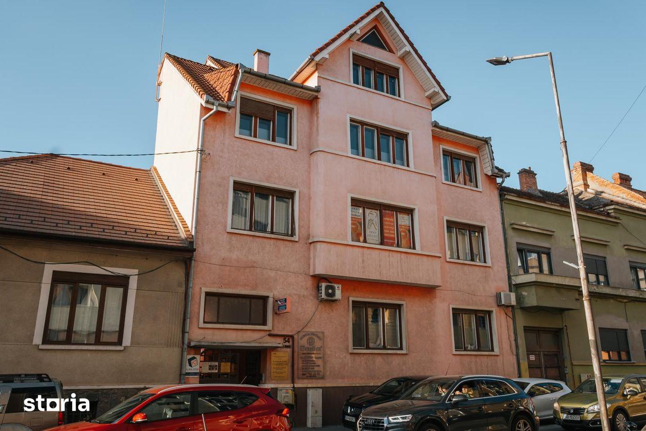 Cladire de birouri in Sibiu - imagine 1
