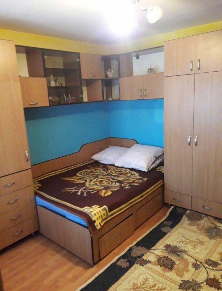 Închiriez garsoniera
Pret:800 l
Telefon: 0760913434