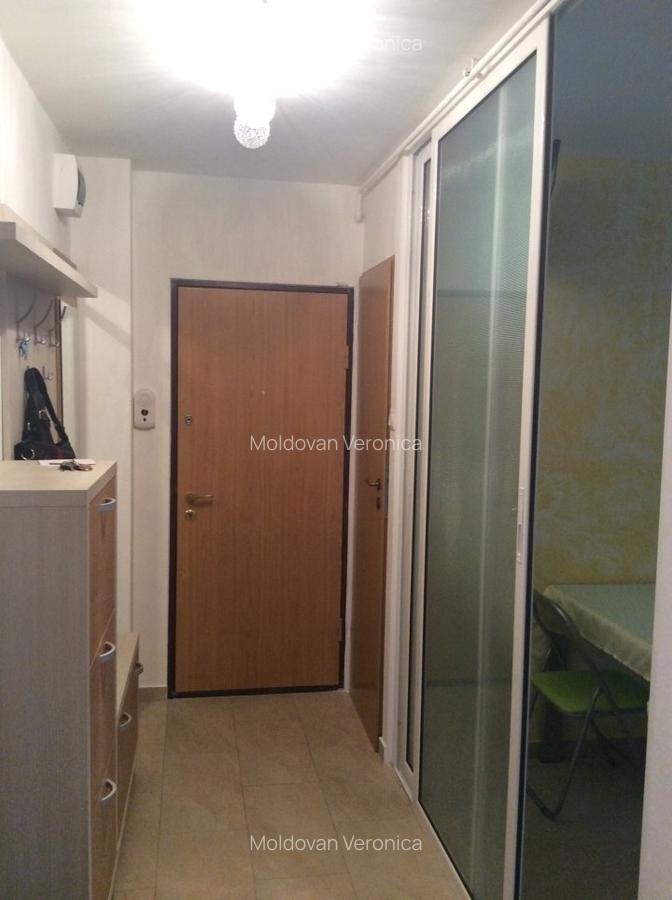 PF inchiriez apartament in Zorilor