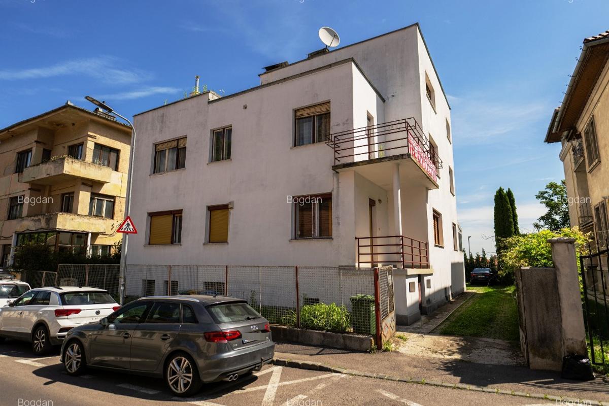 Proprietate UNICA in locatie unica