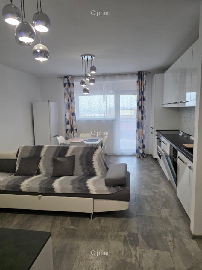 Închiriez apartament 2 camere 50mp + terasa 30mp acoperita Floresti