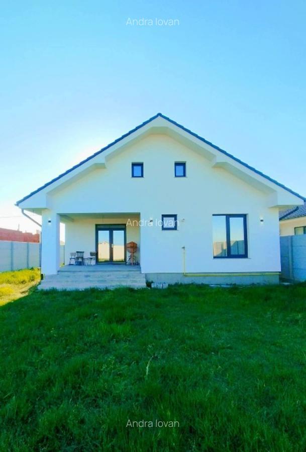 Casa superba Sântandrei