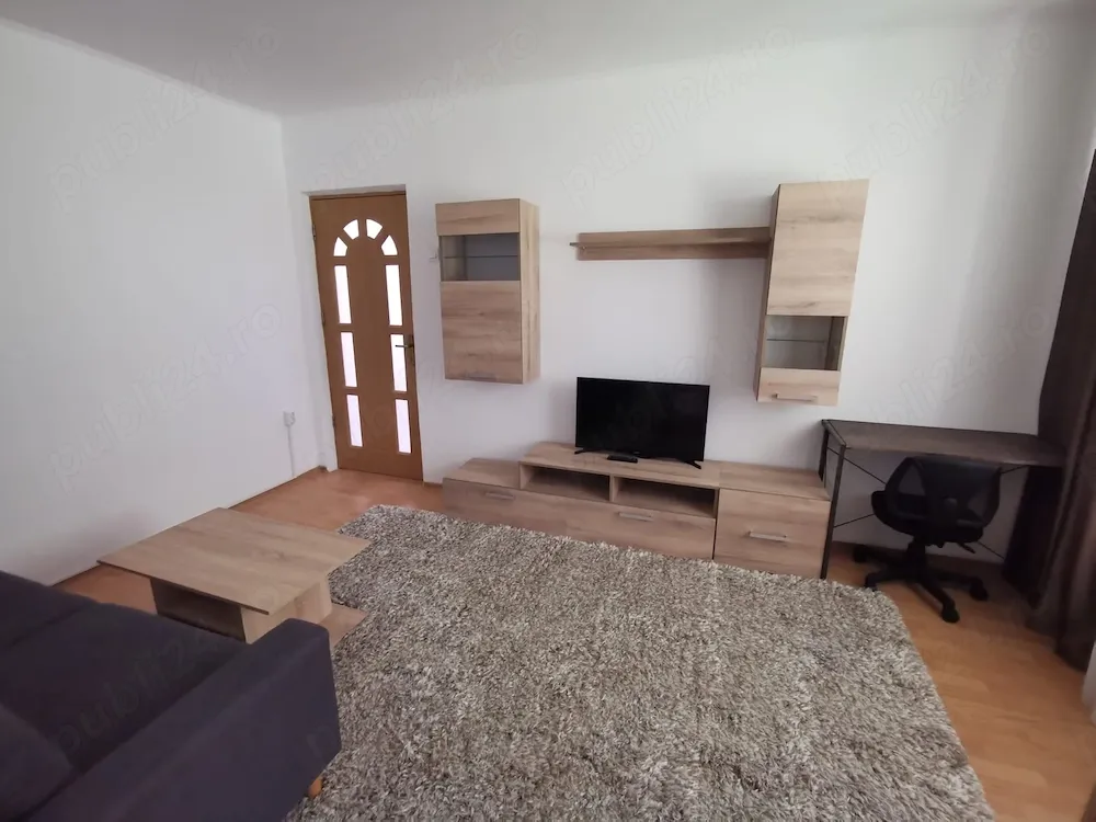 Vând Schimb Apartament 2 Camere, Parter Accept Casă la Max. 20 km de Botoșani sau Suceava