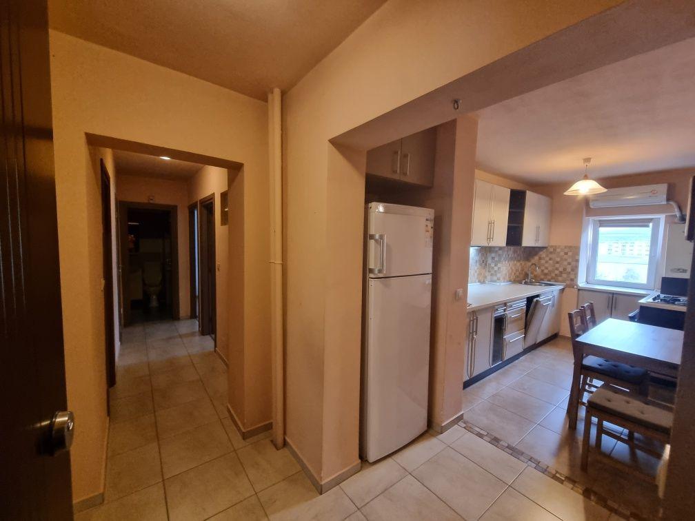 Apartament 3 camere decomandat de vanzare Mărăști
