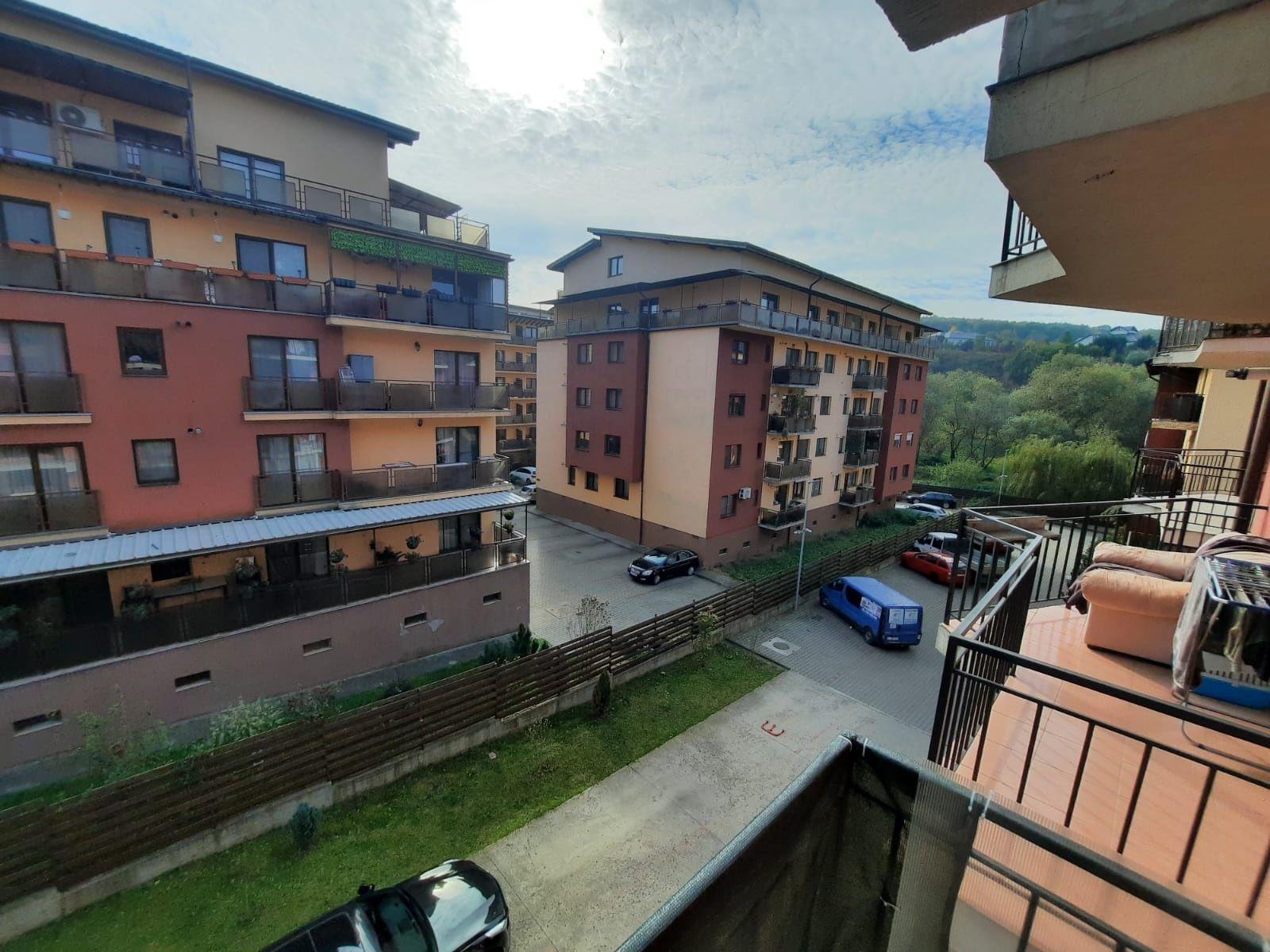 Apartament 40MP + parcare subterana 12.5MP + balcon 7MP
