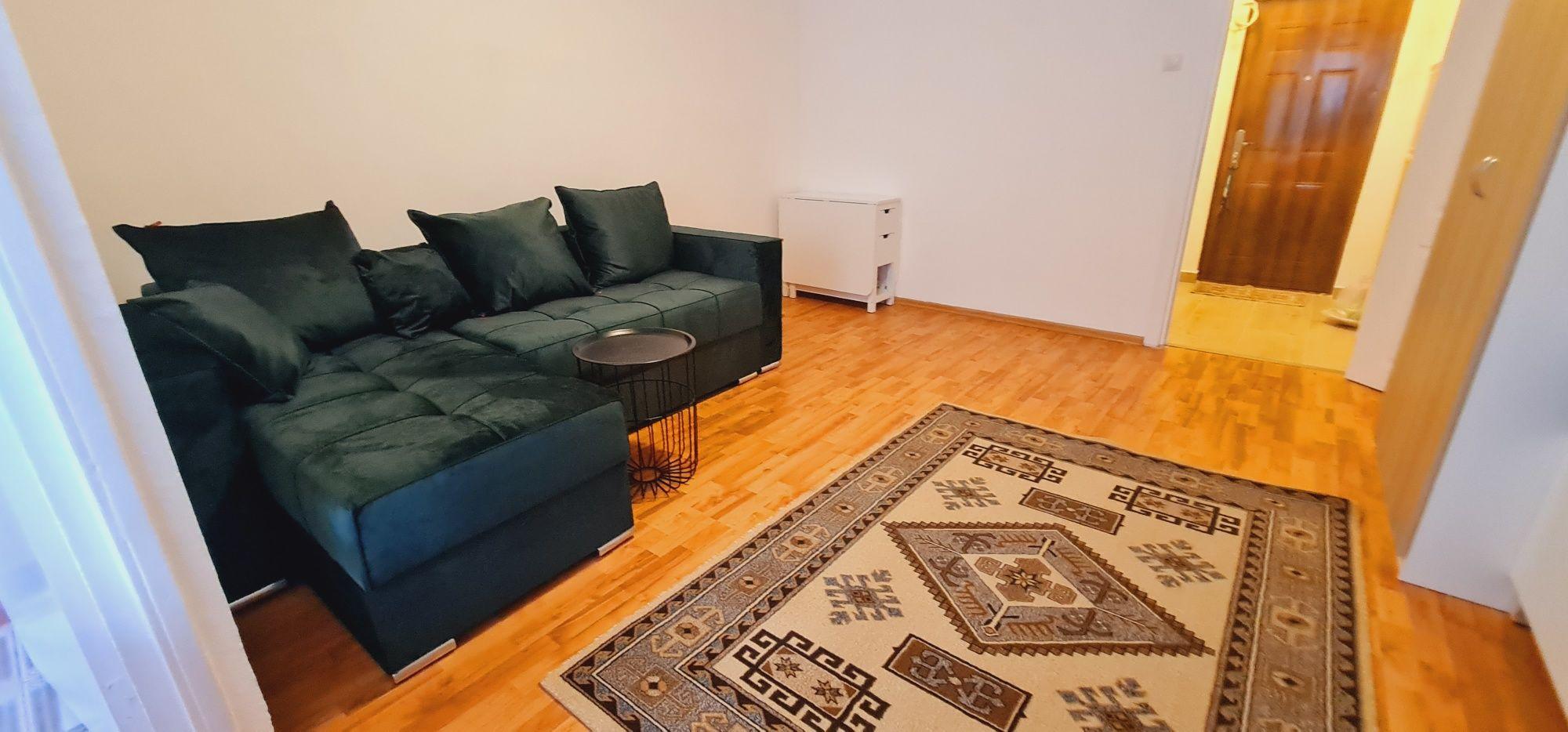 Inchiriez Garsoniera Cluj Parang 28 mp