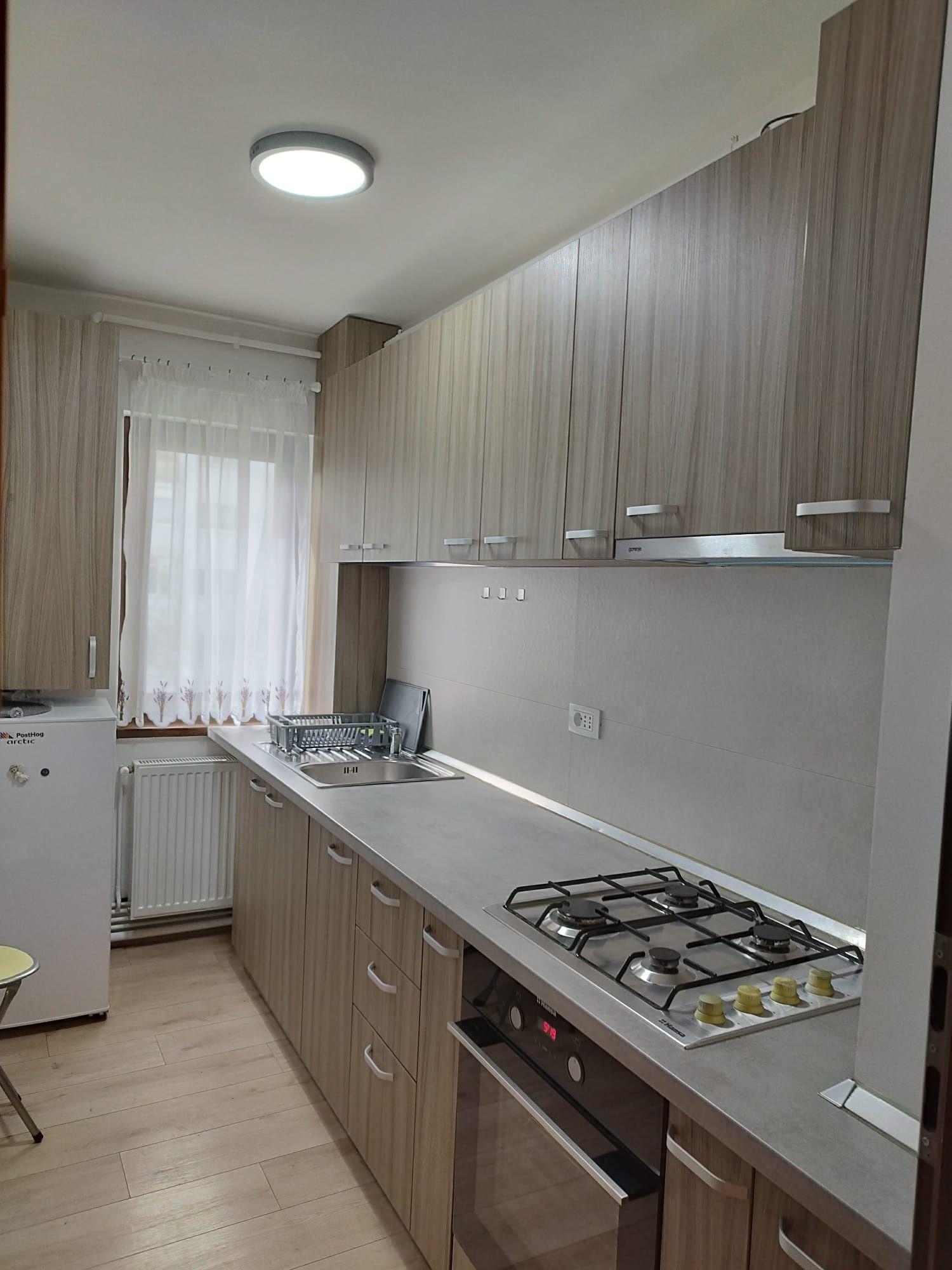 Închiriez apartament cu 2 camere în zona Mănăștur - Clăbucet