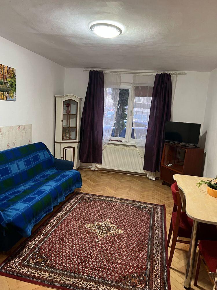 Apartament o camera zona Tudor - imagine 1