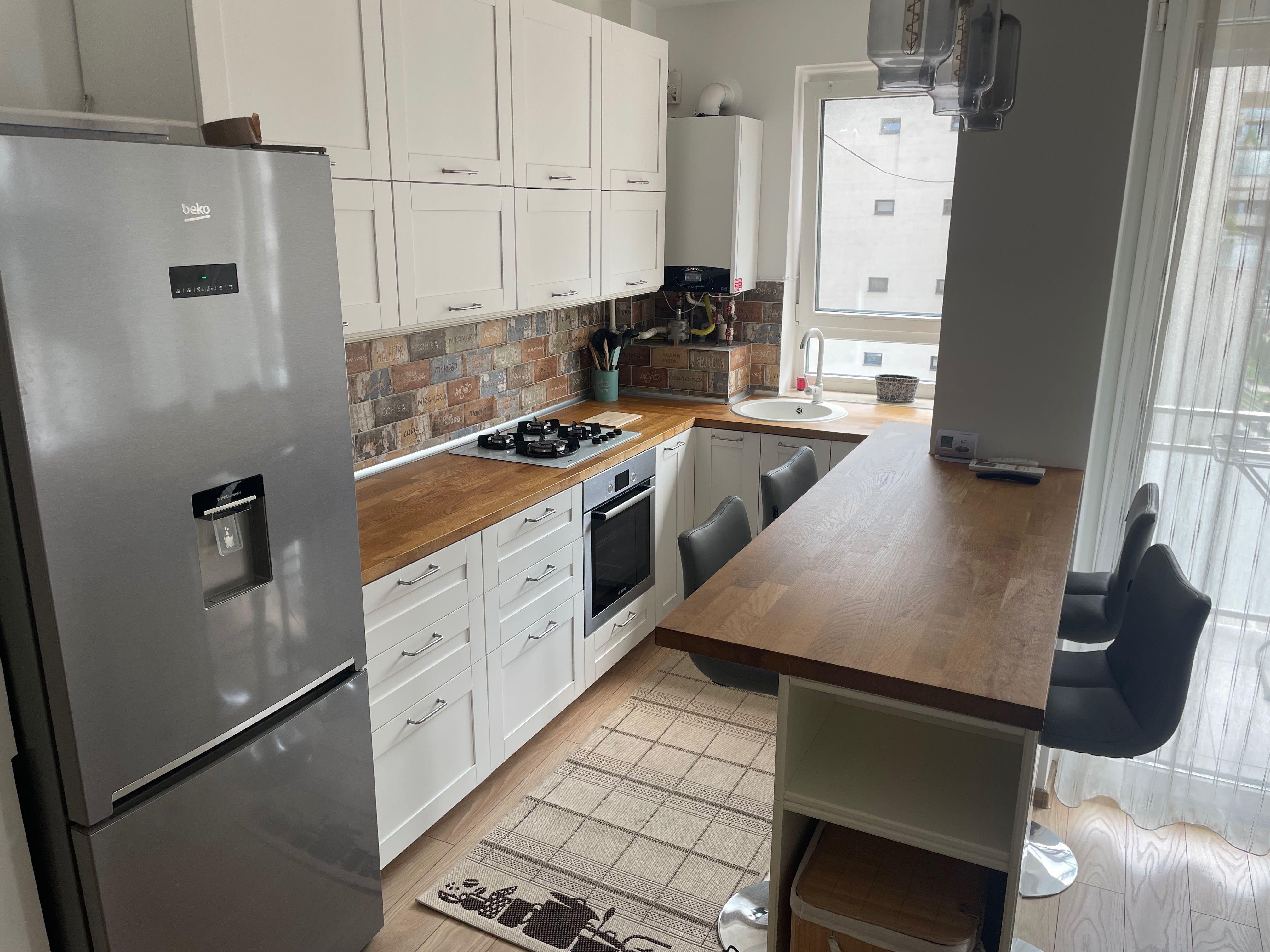 Inchiriere apartament 3 cam direct proprietar - imagine 1
