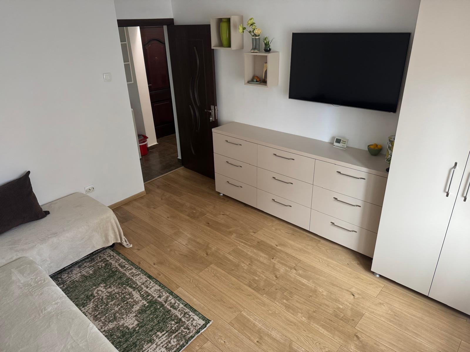Închiriere garsoniera