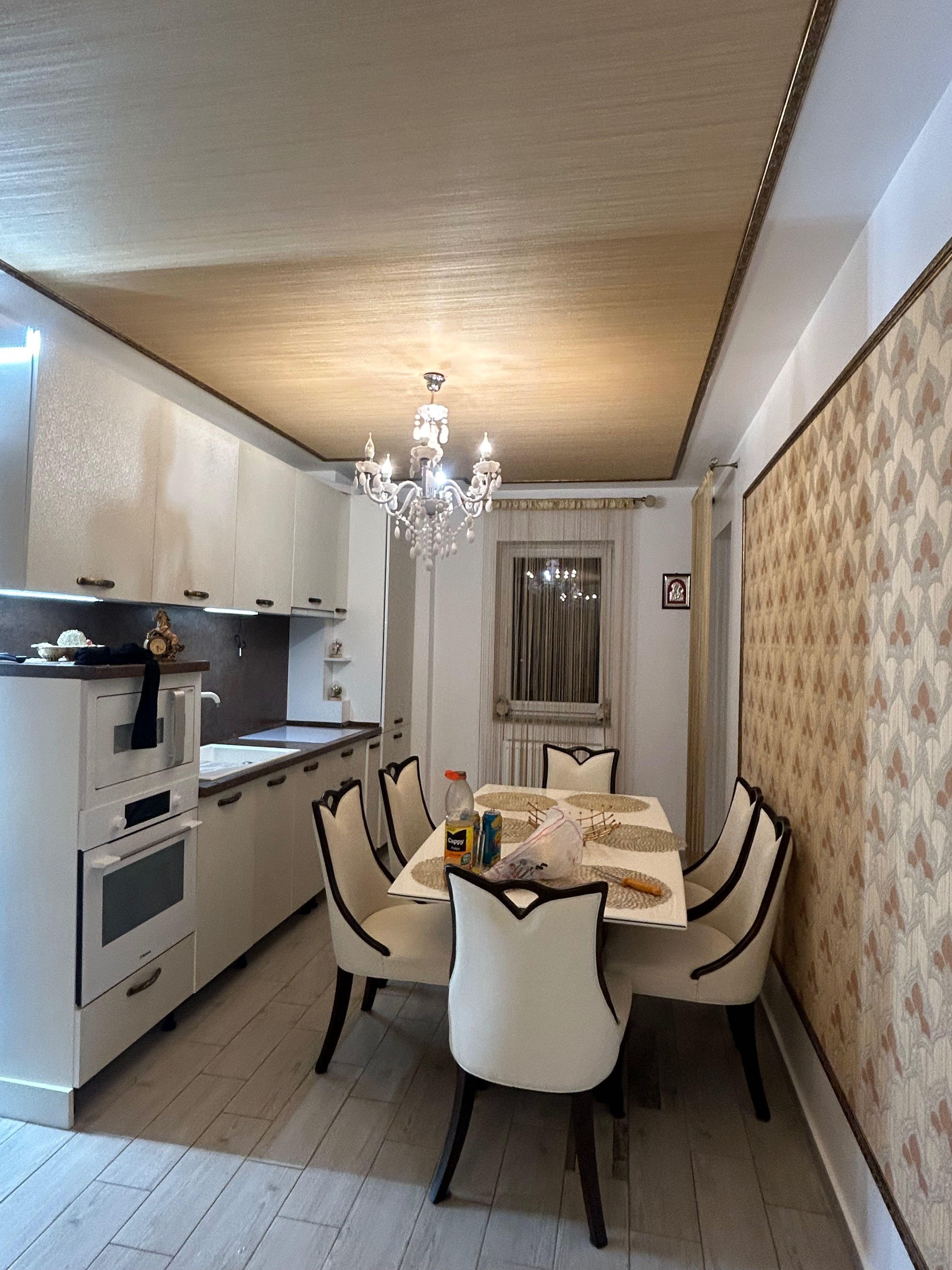 Apartament de închiriat