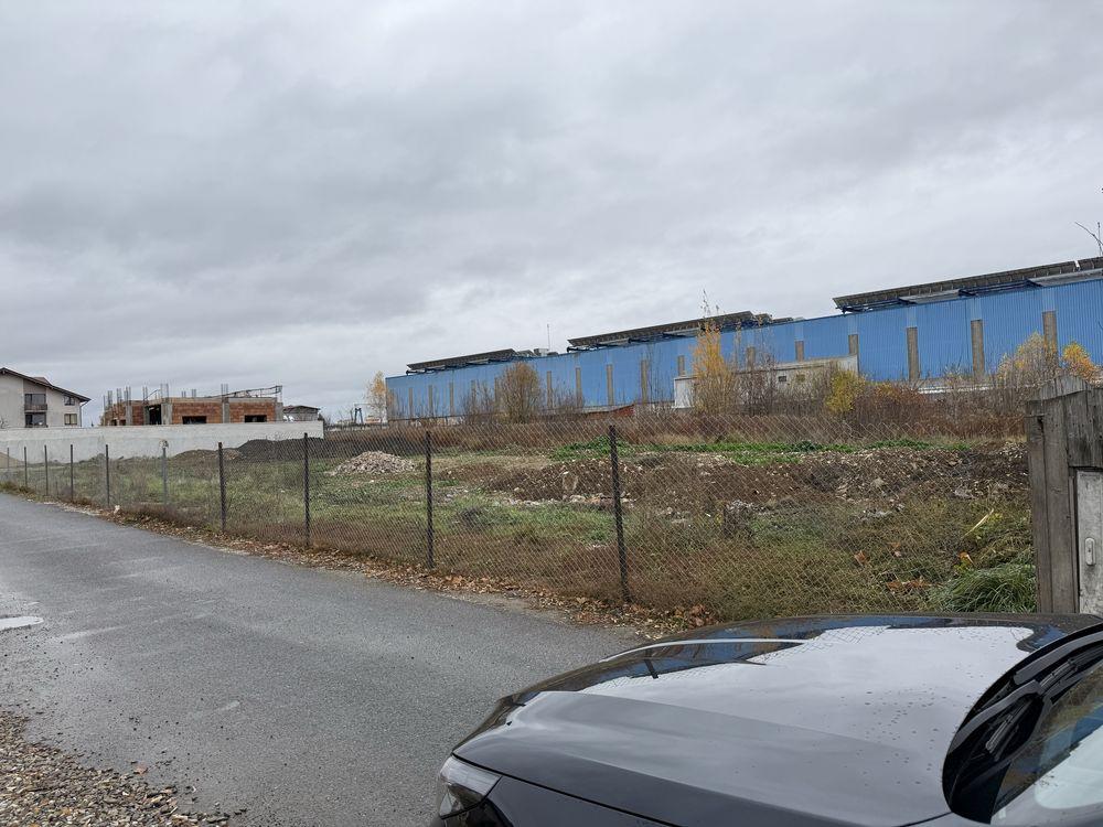 Vand teren intravilan in oras 500 mp