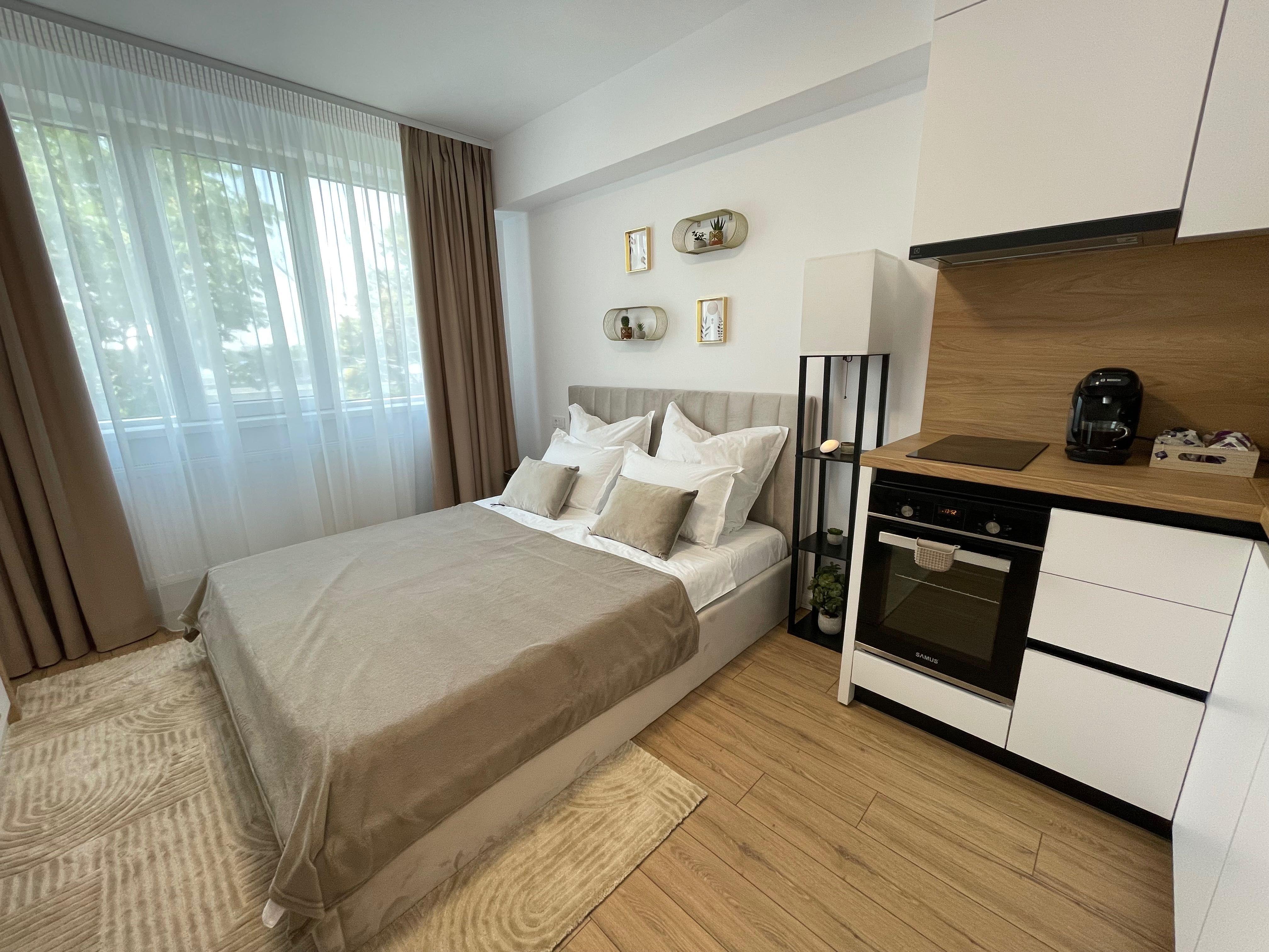 Închiriez studio modern în zona Faleză Nord/Pescărie