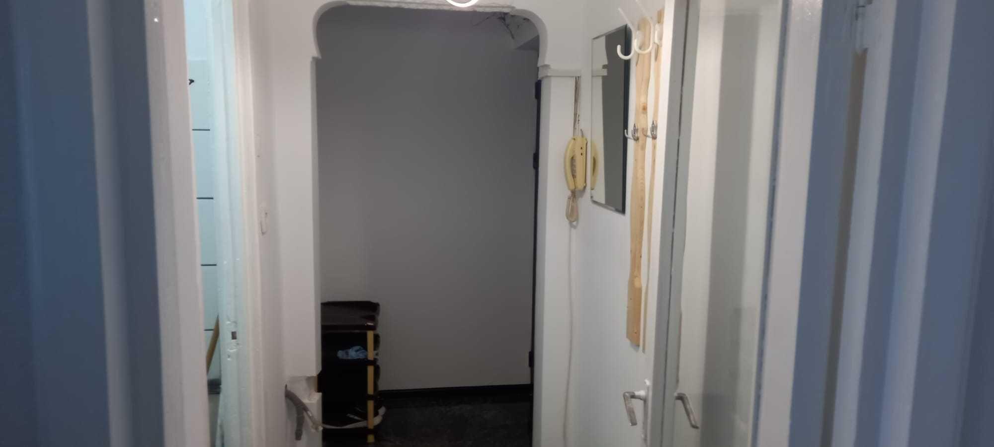 Inchiriez Apartament 2 camere