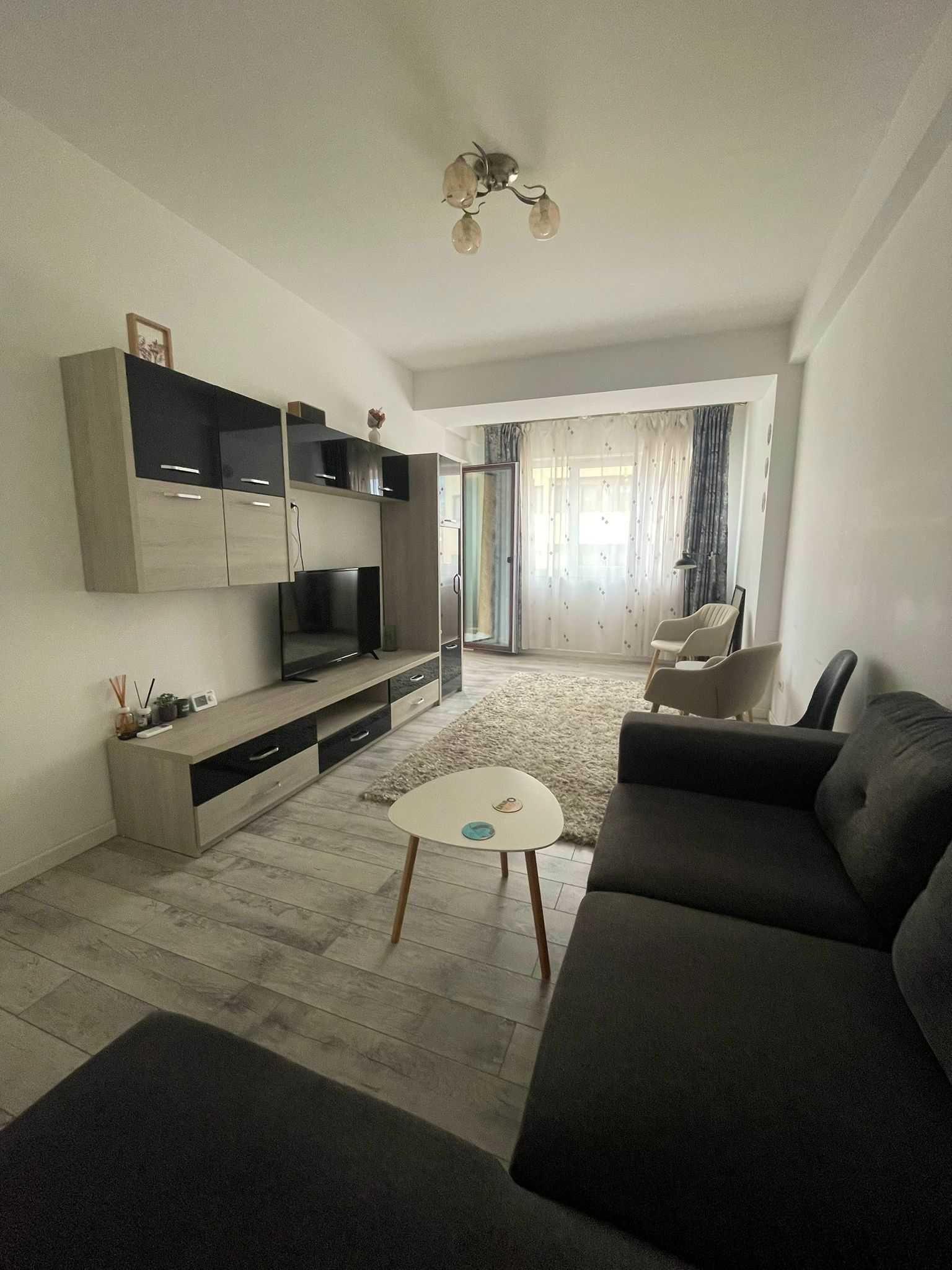 Apartament de inchiriat 2 camere Sfintii Apostoli Centru 450euro