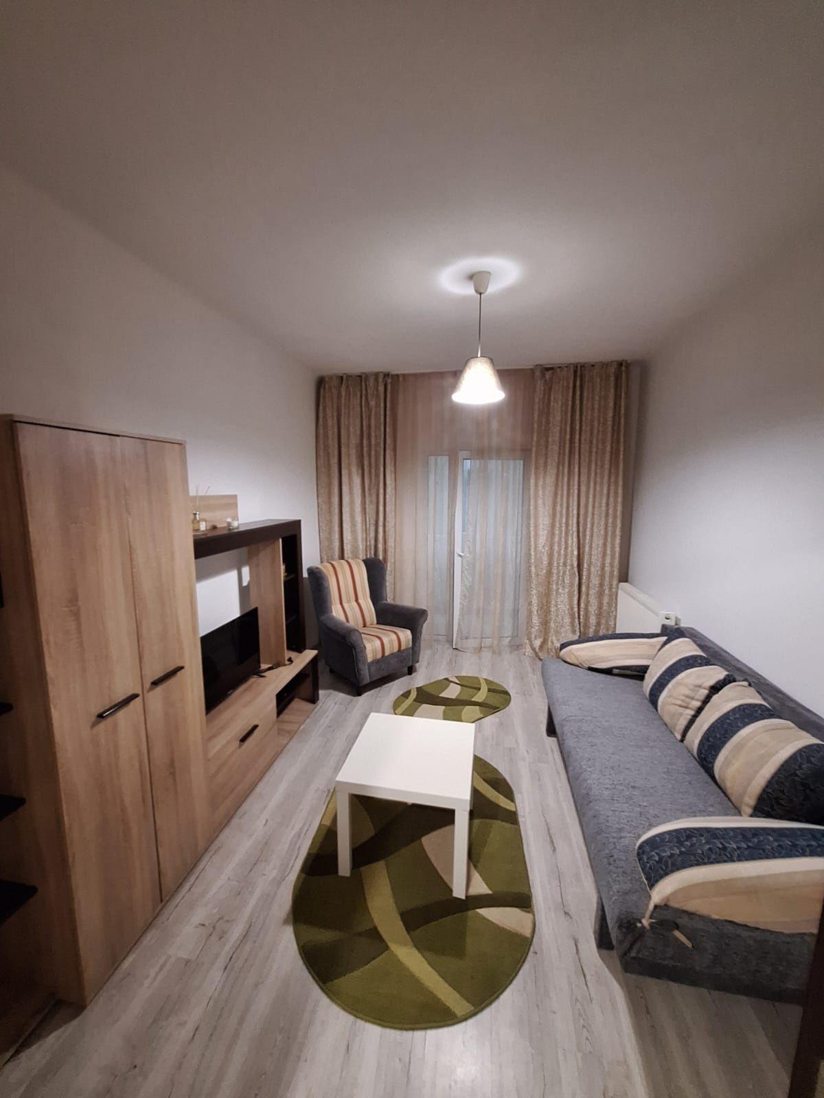 Inchiriez apartament 2 camere decomandate ultracentral