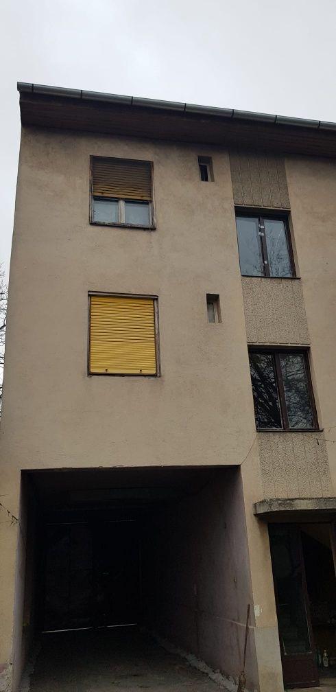 Apartament cu două camere
