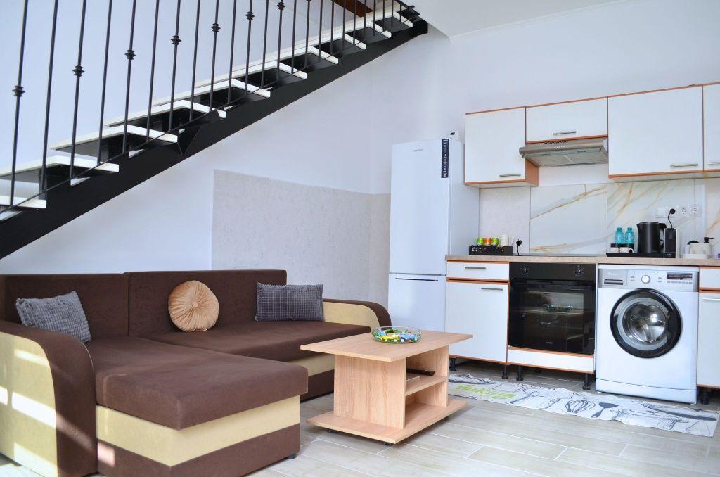 Se vinde apartament ultracentral - imagine 1