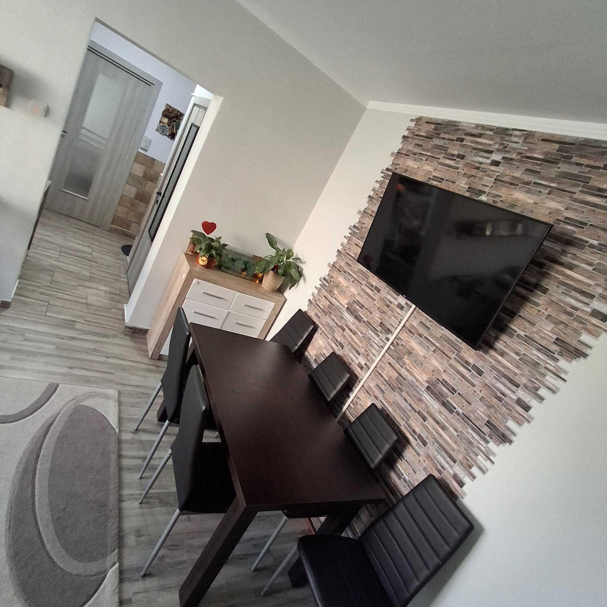 Apartament 3 camere - imagine 1
