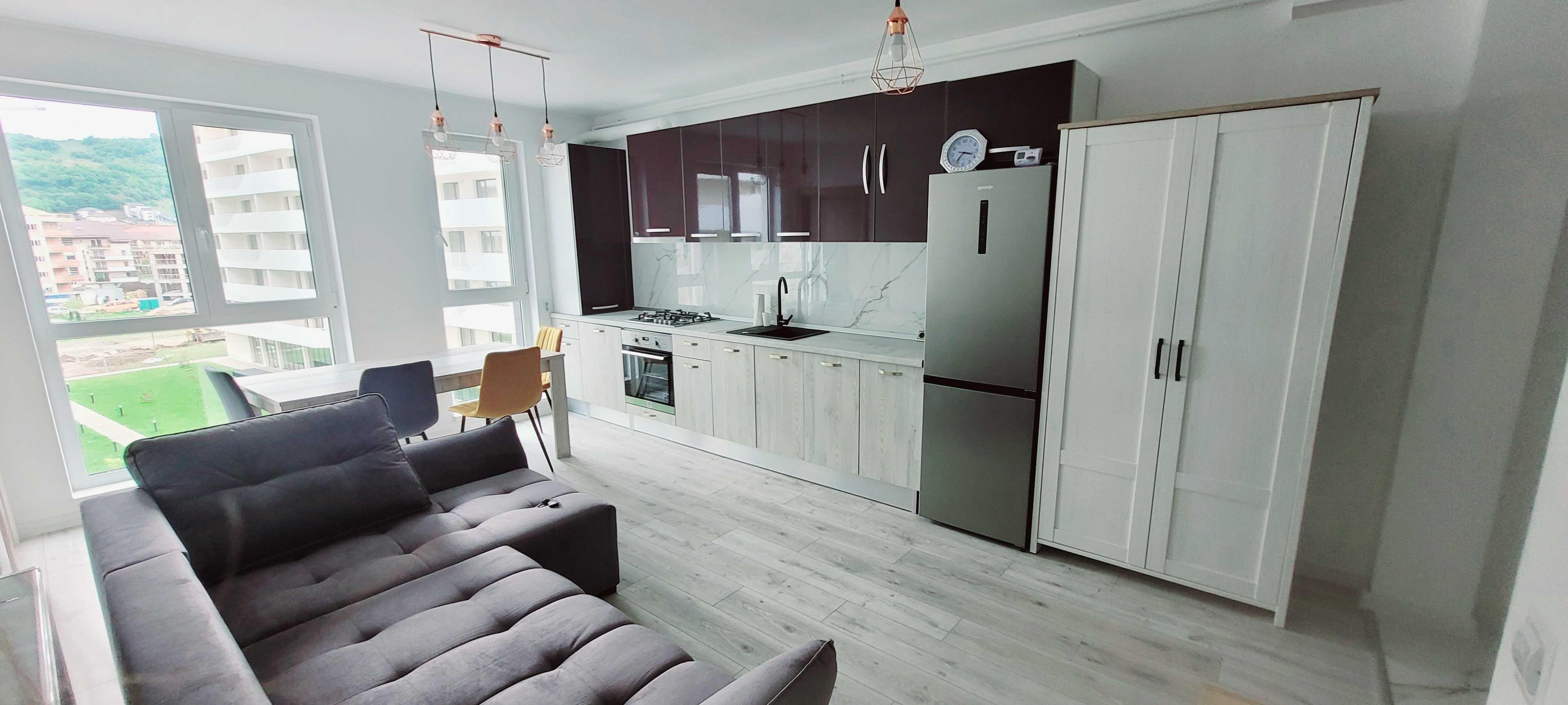 Închiriez apartament 2 camere Florești
