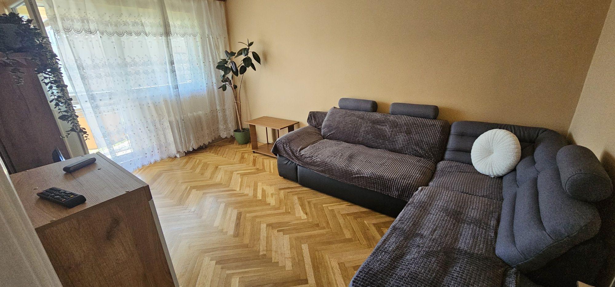 Chirie apartament AN 2 camere decomandat Piata Rogerius