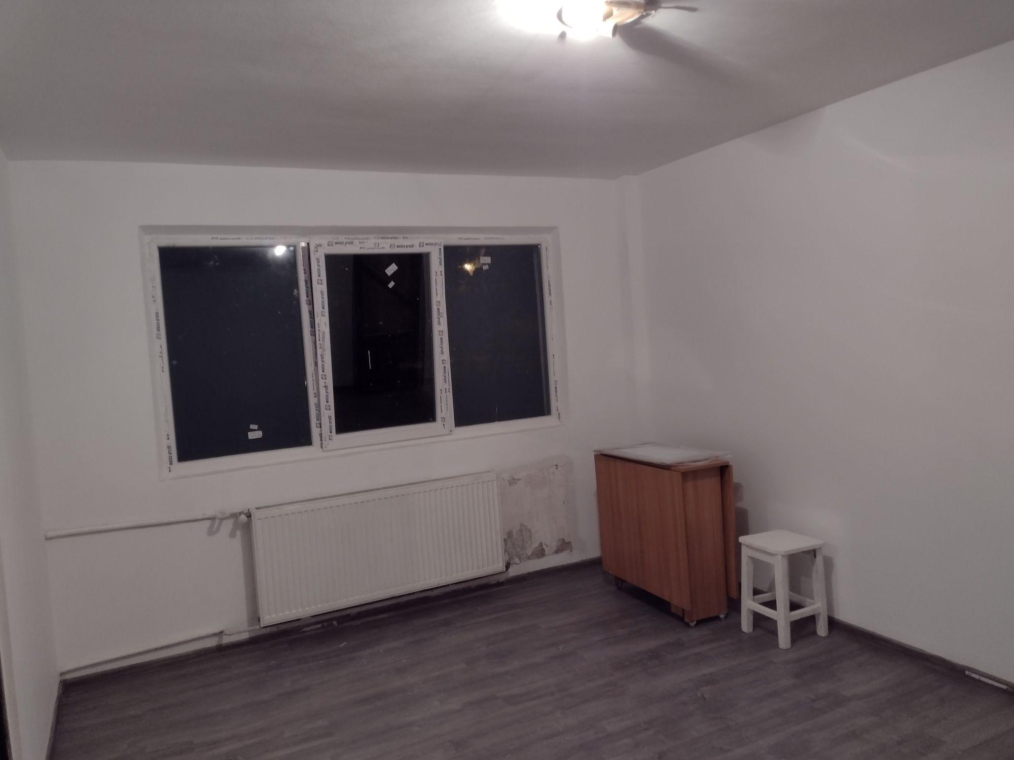Vând apartament 2 camere