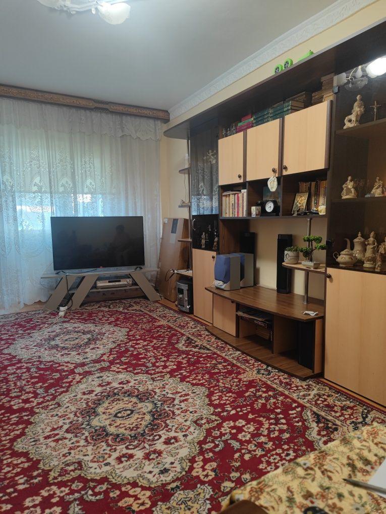Apartament 3 camere decomandat de vanzare - imagine 1
