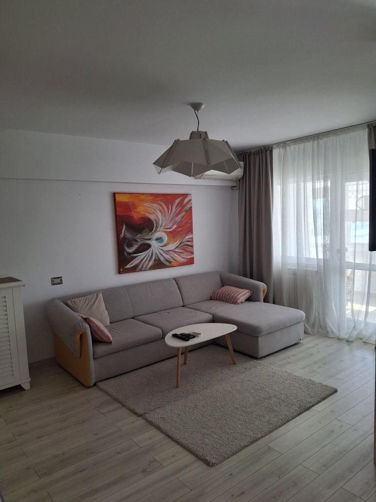 DIRECT PROPRIETAR Închiriez apartament 3 camere