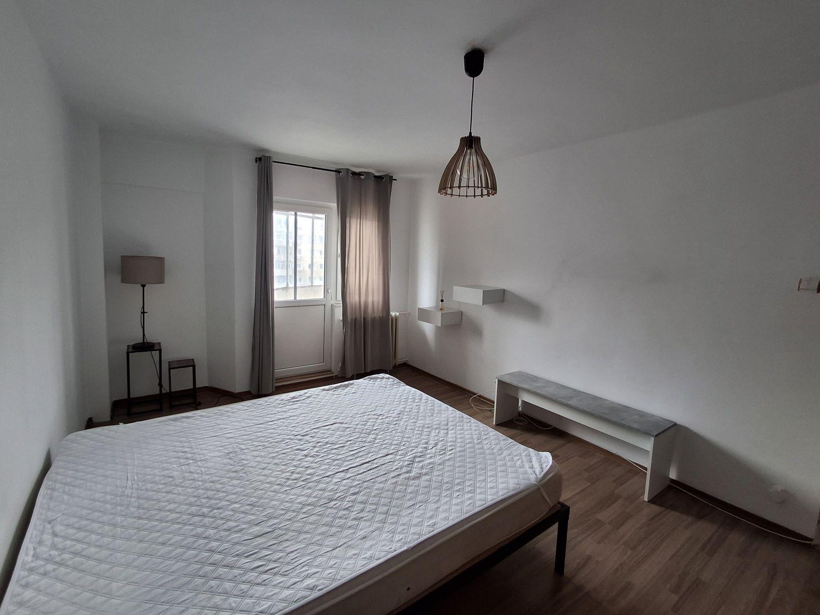 2 camere Crangasi