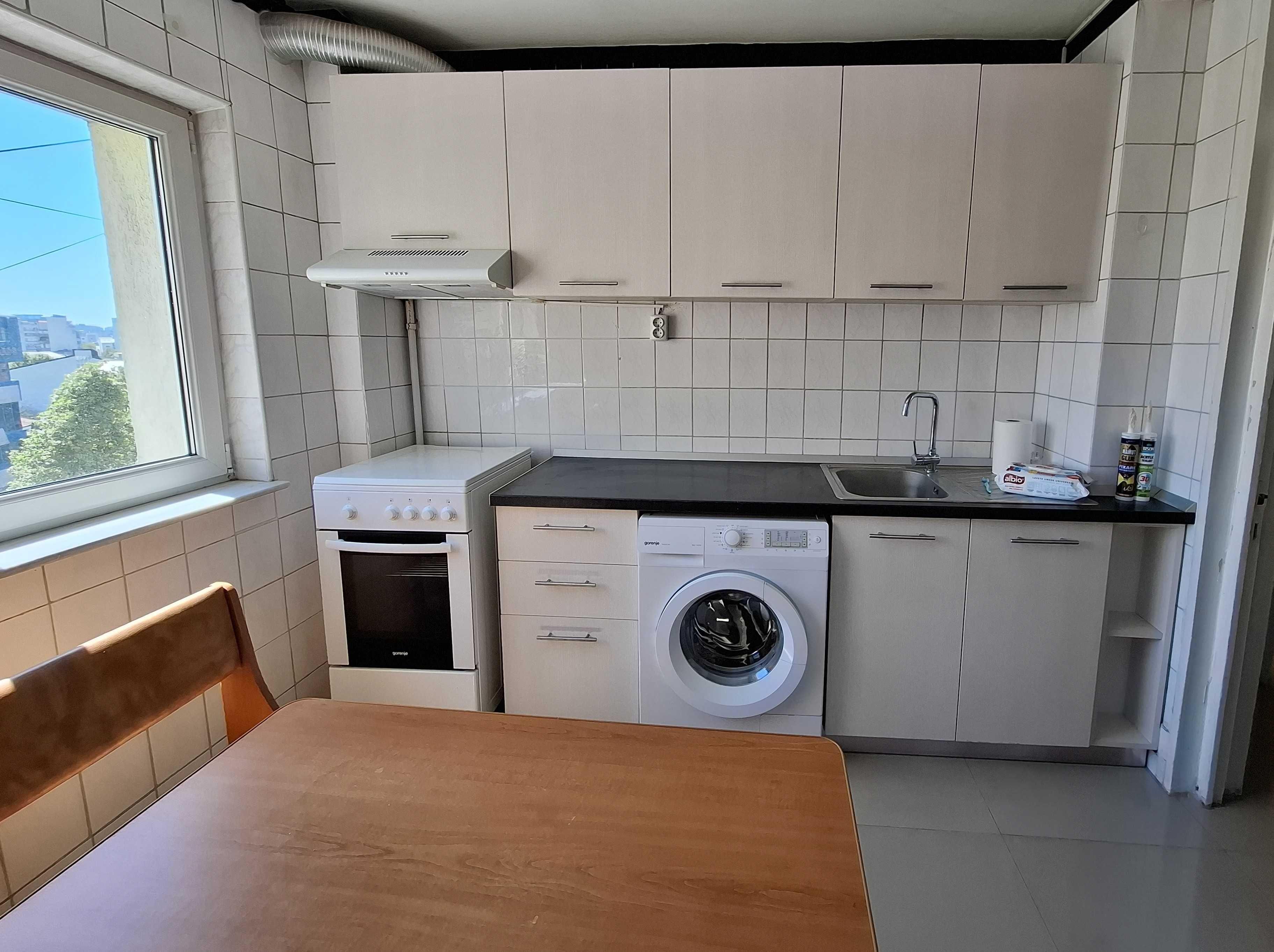 Inchiriez ap. 2 camere in Bucuresti, Calea Mosilor - Dacia - Eminescu