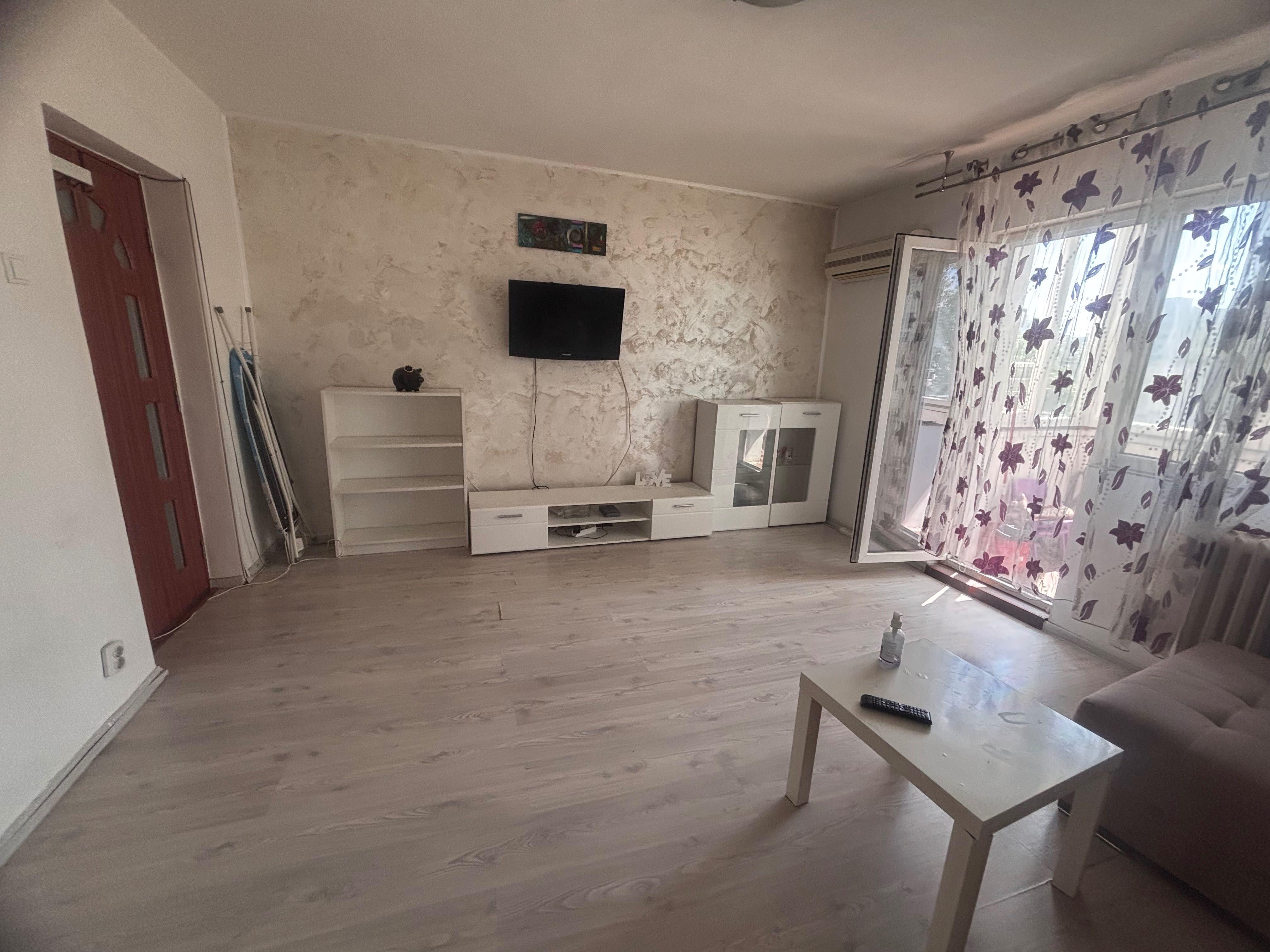 Apartament 2 camere Titan