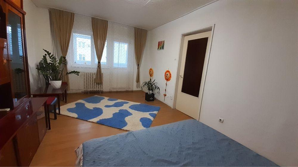 Inchiriez Apartament 2 camere Dristor