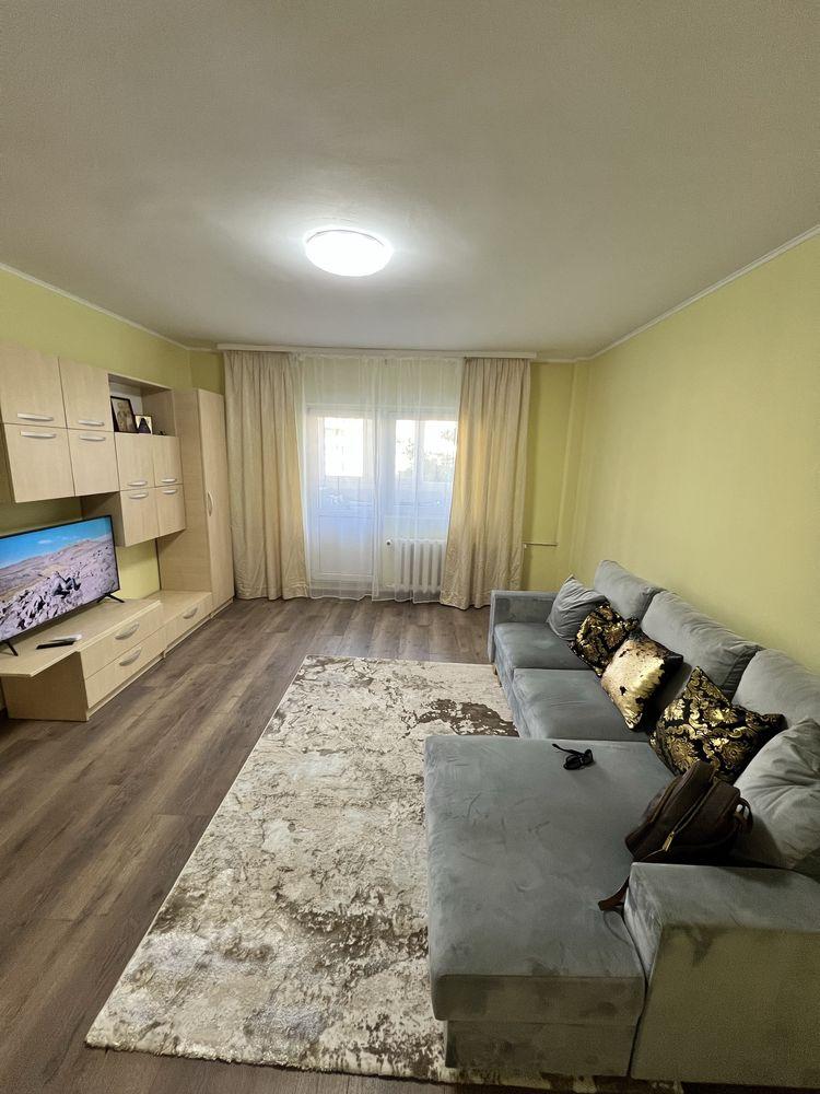 Proprietar Inchiriez apartament 2 camera  langa mall vitan