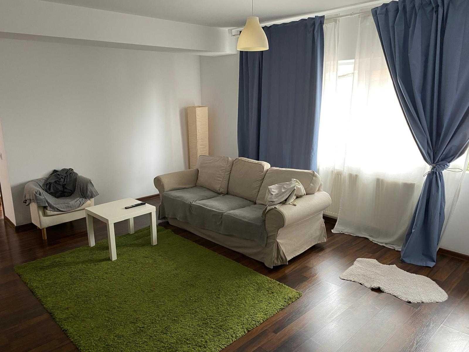 Apartament de inchiriat 2 Camere - 65 m.p., complex rezidential linistit, loc de parcare si centrala