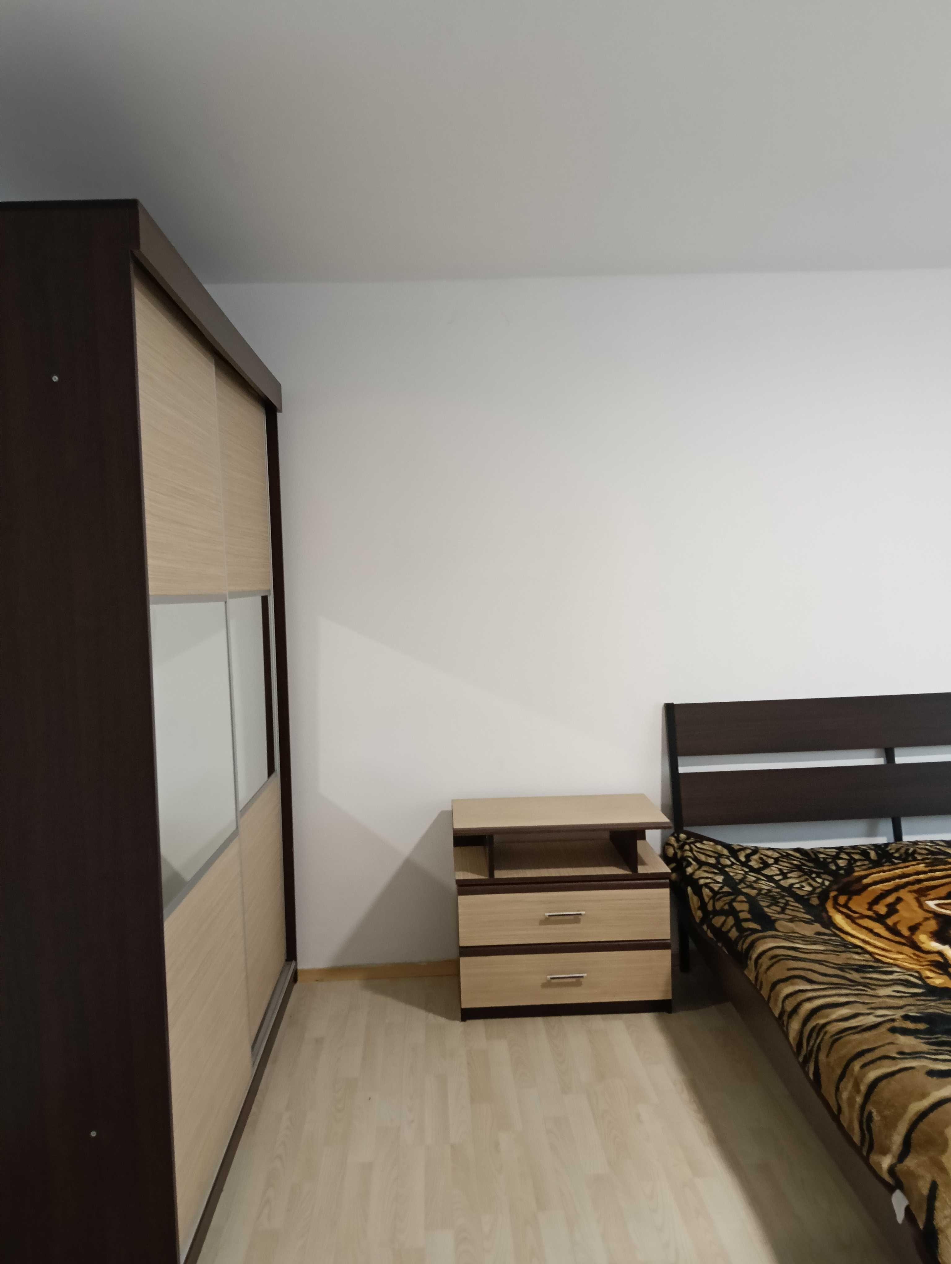Închiriez garsonieră confort I, București, bd Brâncoveanu stradal