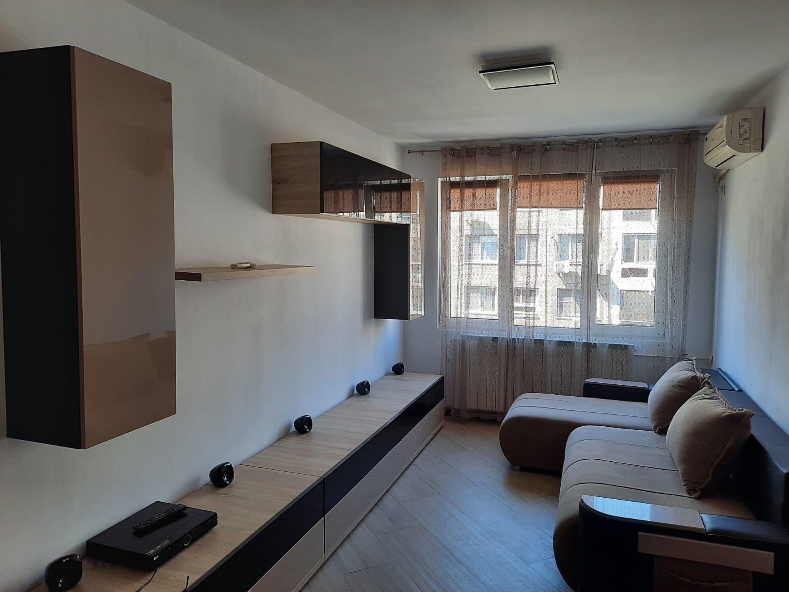 Proprietar închiriez 2 camere Tineretului (chirie)
