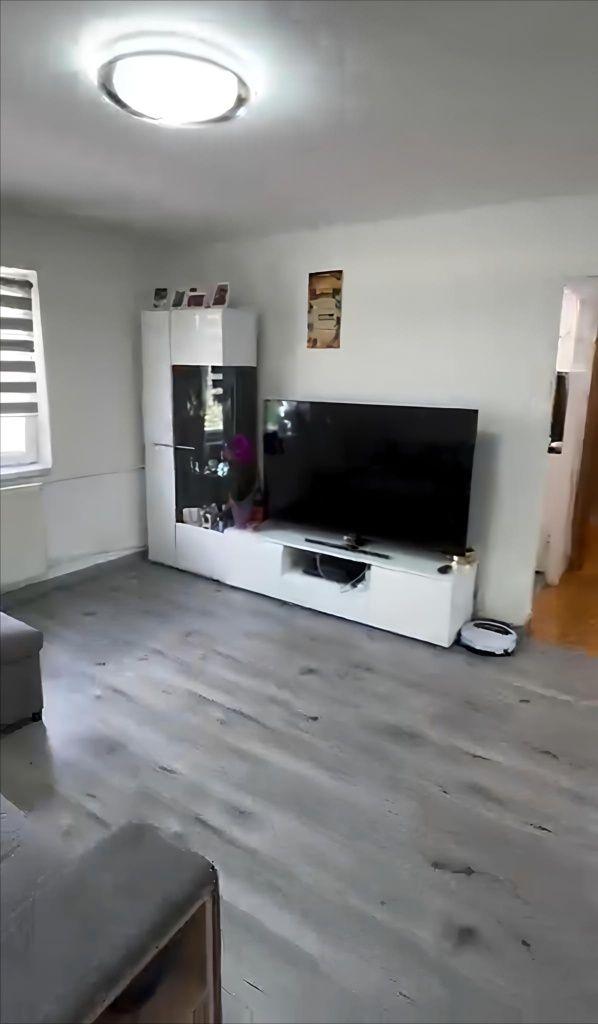 Proprietar vând apartament 2 camere