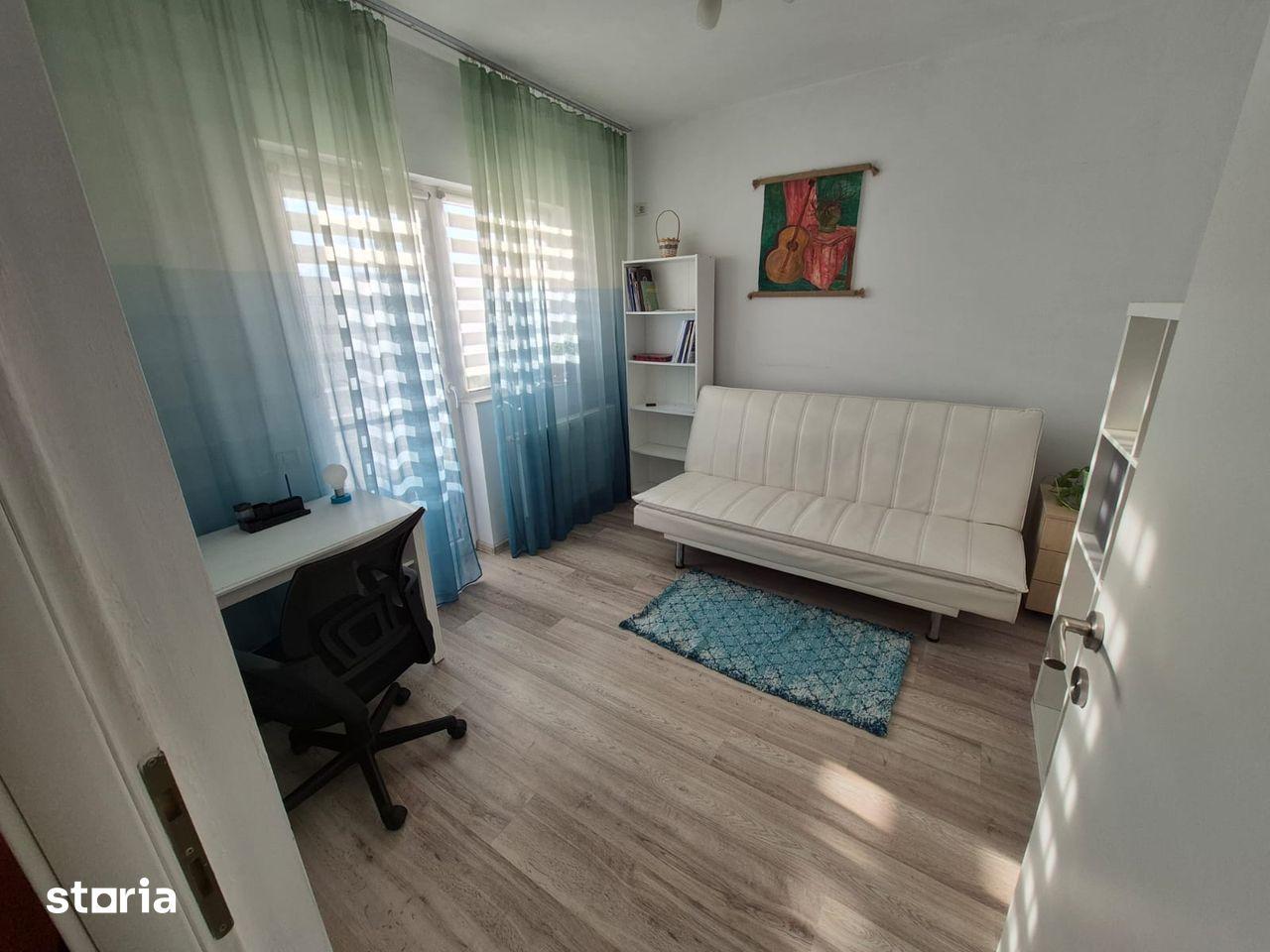 2 camere, zona Uranus / 5 min pe jos Palatul Parlamentului/Libertatii)