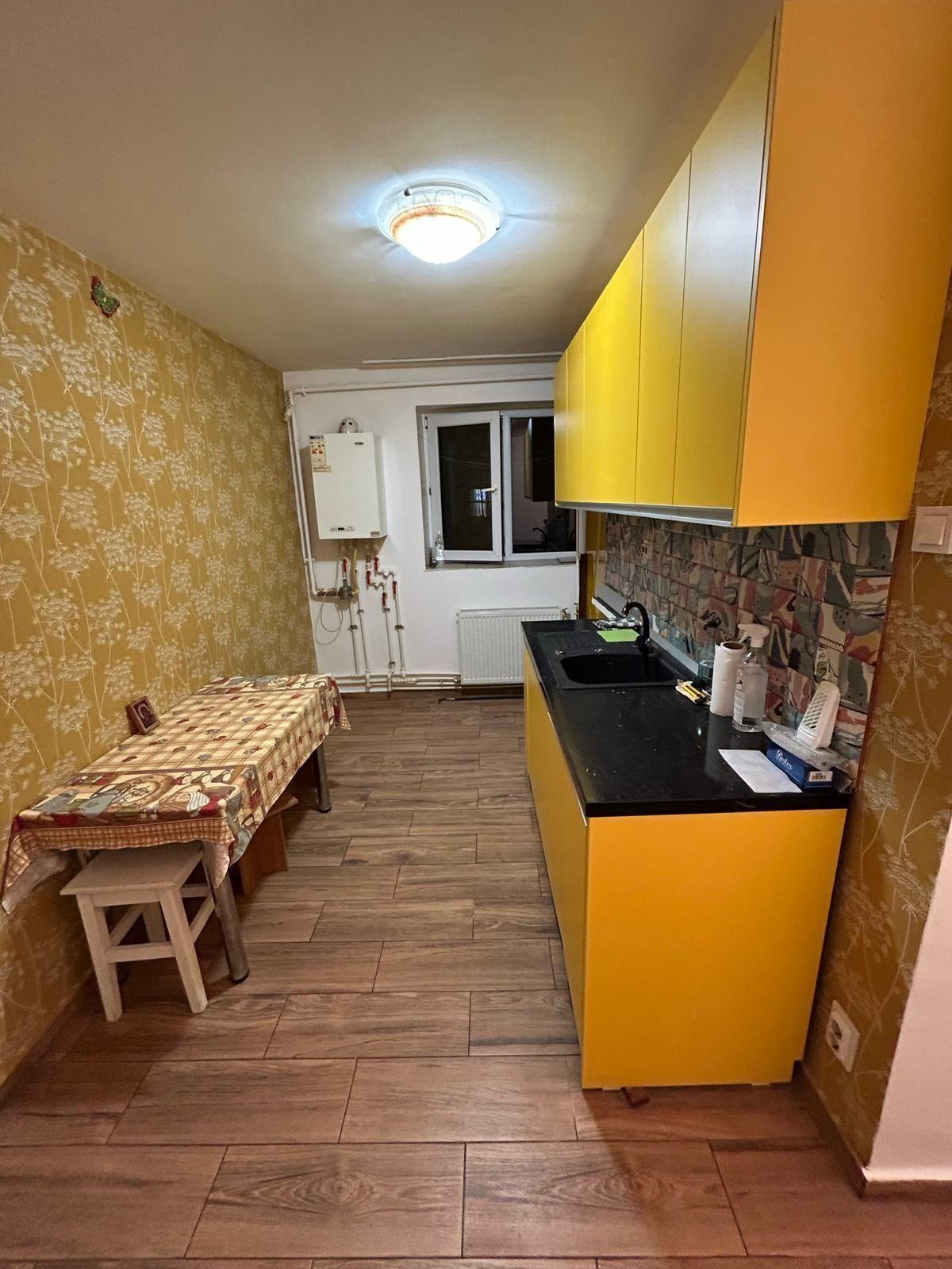 Apartament 2 camere decomandat
